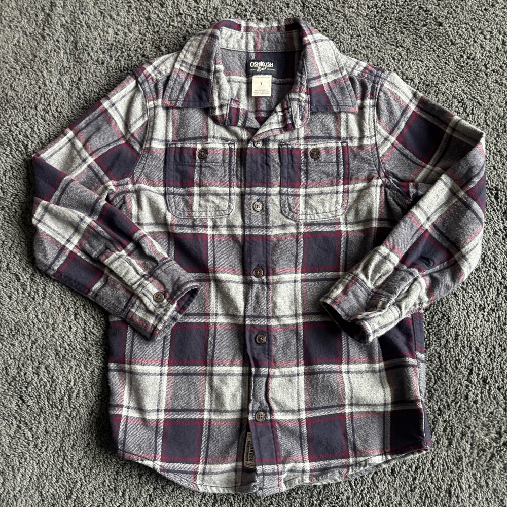 🐻OshKosh B'gosh (7)Gray and Red Button Down Plaid Shirt🐻
